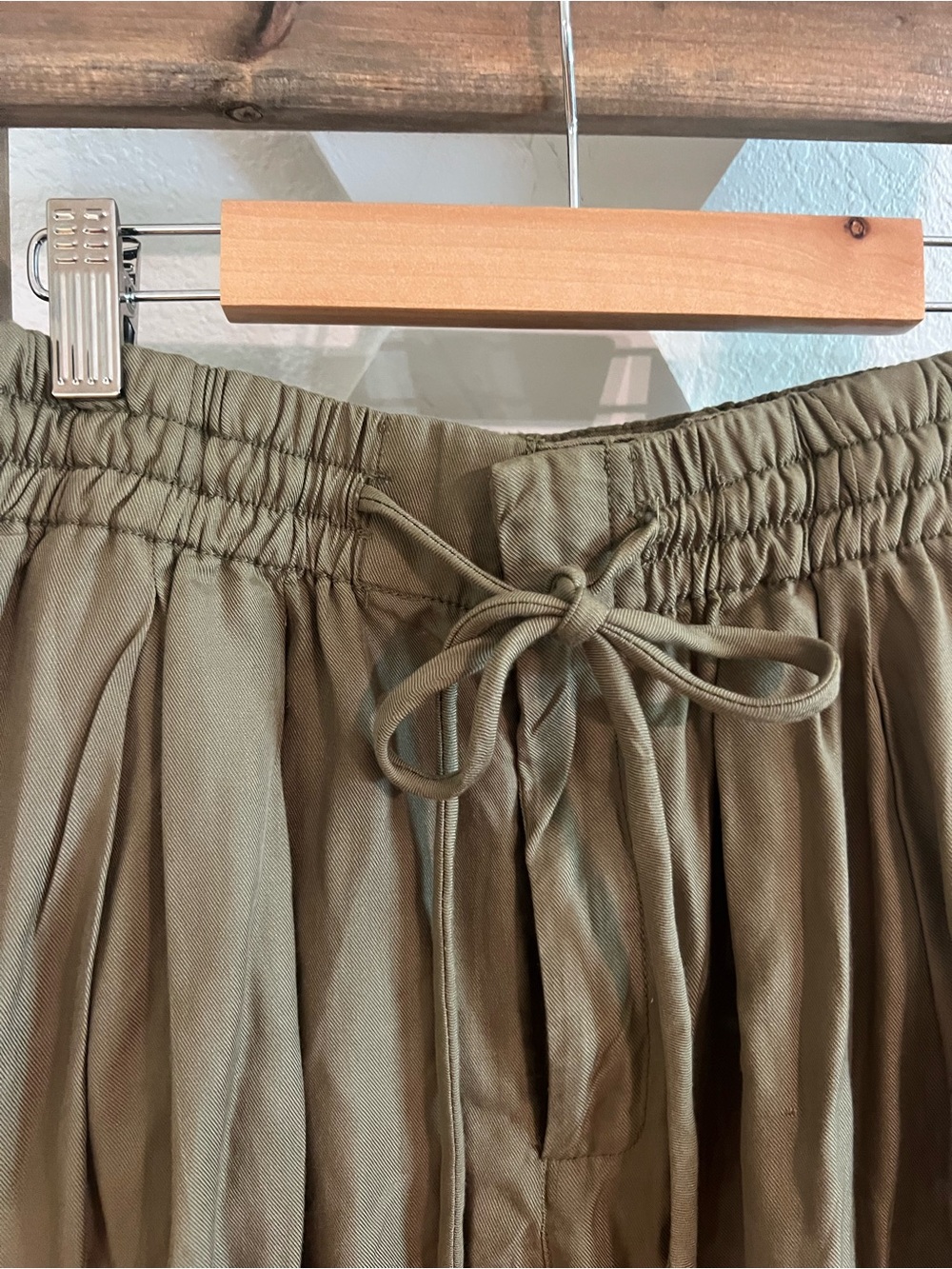 Free People Olive Green Cargo Drawstring Balloon Pants - Picture 3 of 6